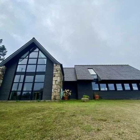 Large Farmhouse With Garden And Sea View For 8 People Locquenole Exteriör bild